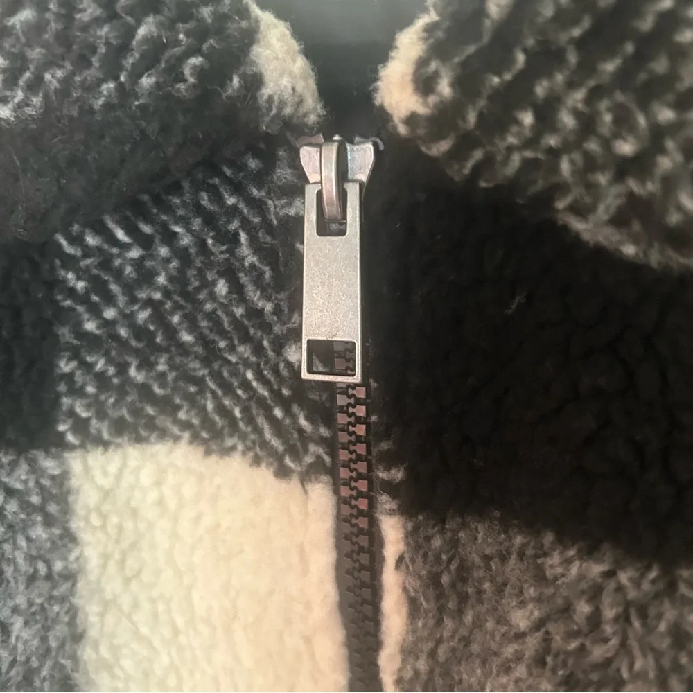 American Eagle Buffalo Plaid Check Sherpa Full Zip Jacket Women’s Small - Picture 2 of 6